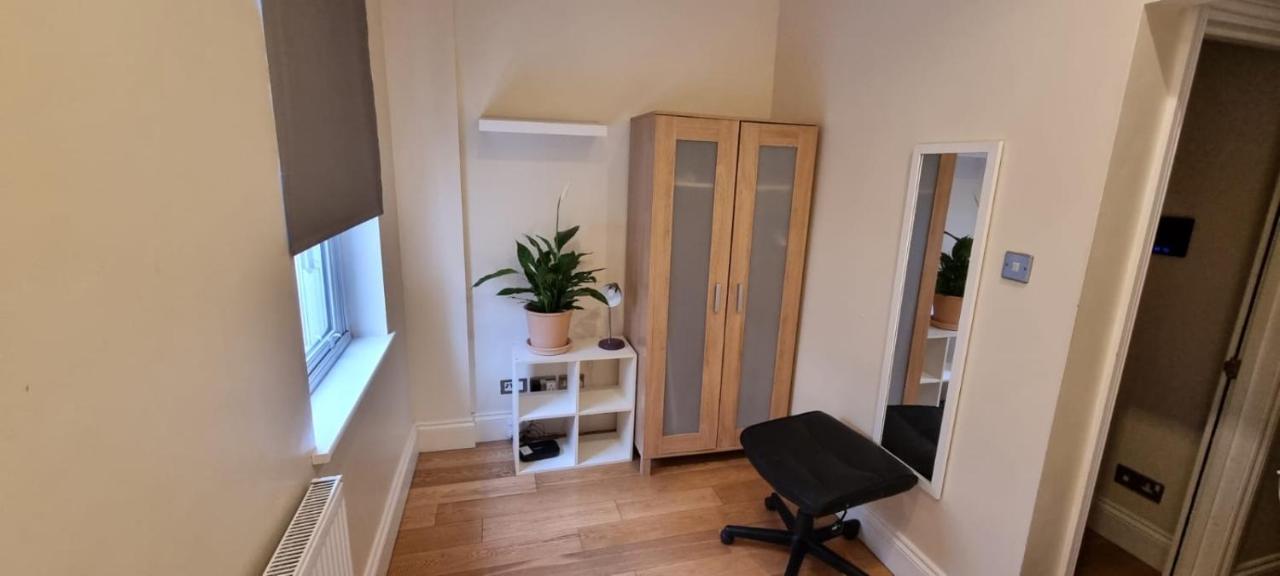 Sootheus - Soho71 Appartement Londen Buitenkant foto